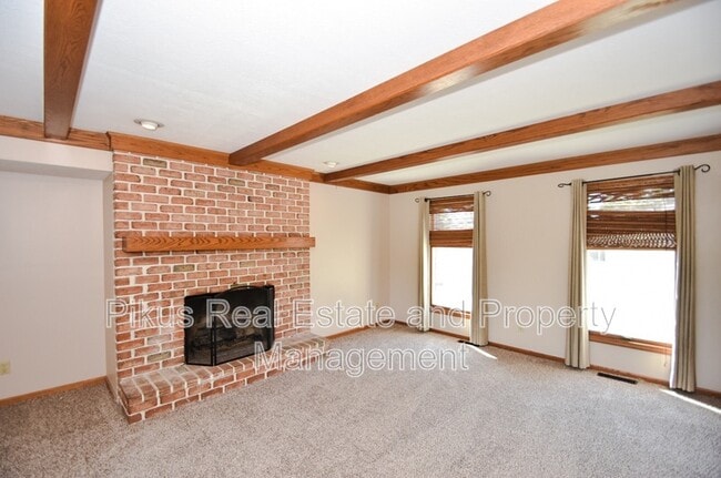 Building Photo - 8214 Bricker Rd NW