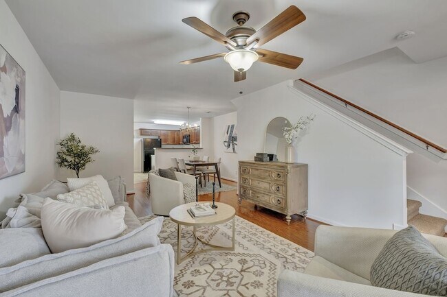 Foto del edificio - 282 Killian Way