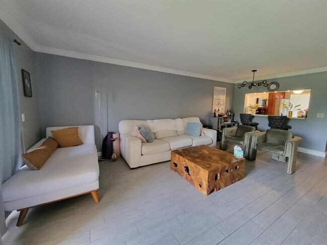 Foto del edificio - 22100 Palms Way