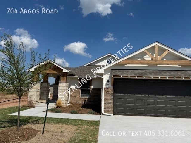 Photo - 704 Argos Rd House