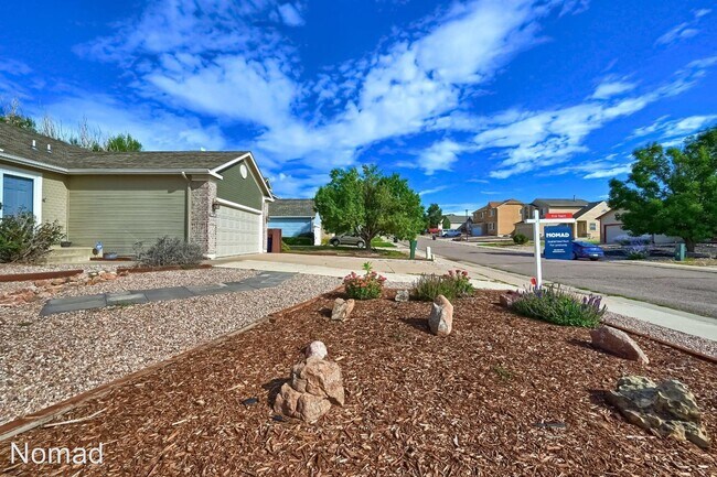 Foto del edificio - 5 br, 3 bath House - 7314 Allens Park Drive
