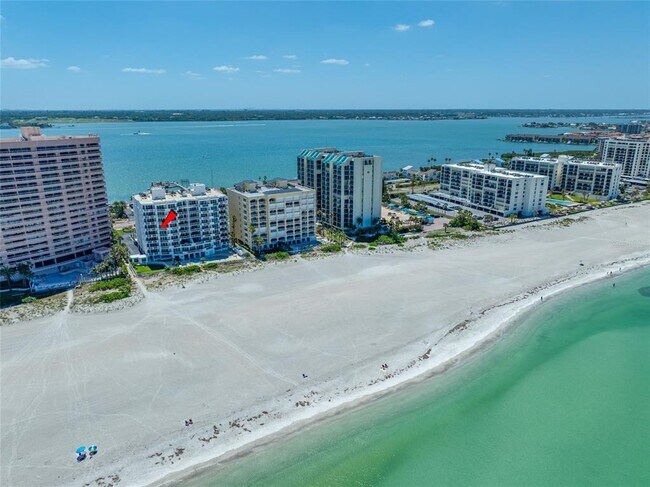 Foto del edificio - 1350 Gulf Blvd