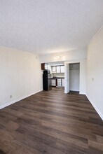 Building Photo - 2421 Madison St