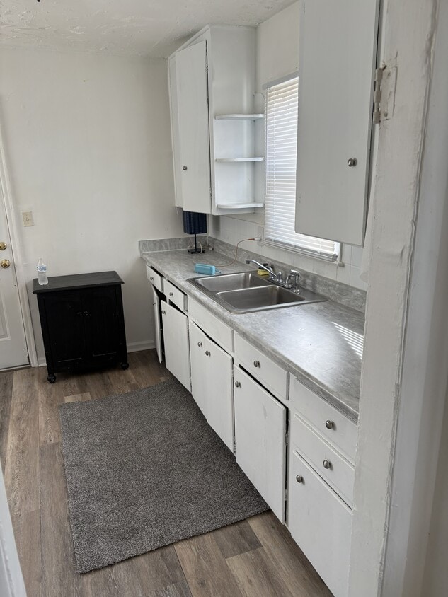 Foto del edificio - 3333 Norton Ave