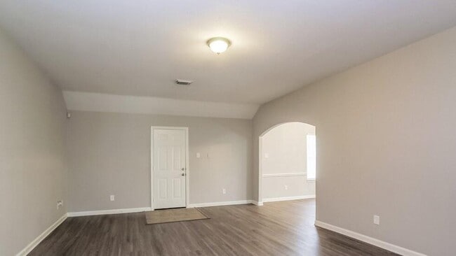 Building Photo - 14017 Rawlings St