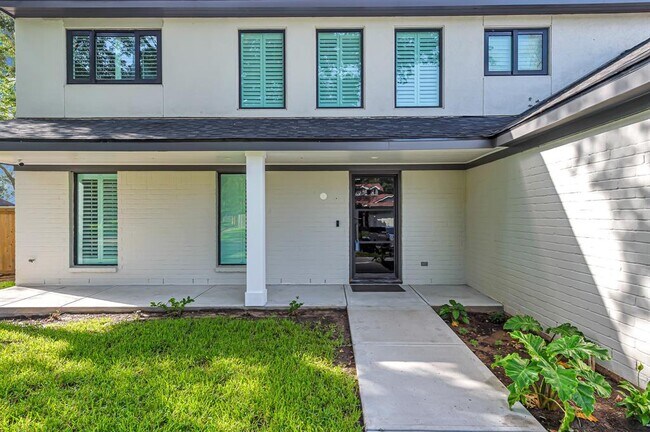 Foto del edificio - 3403 Woodsage Dr