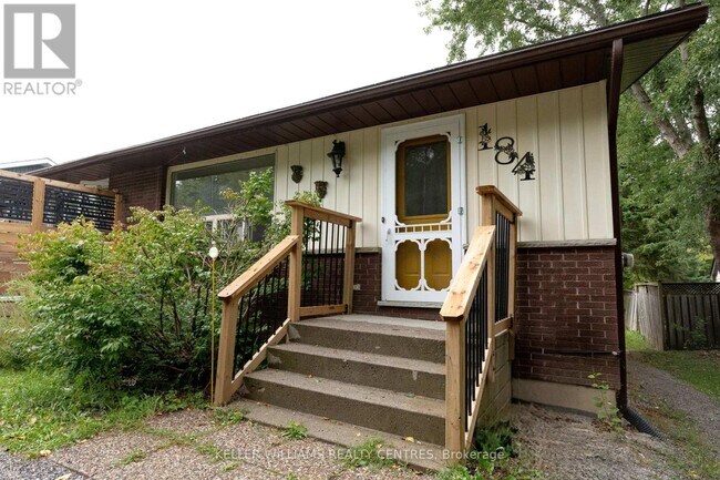 Photo du bâtiment - 184 FERNWOOD Dr
