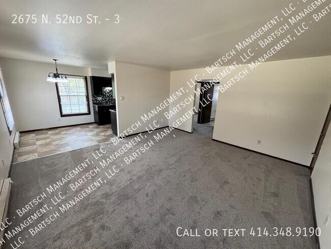 Foto del edificio - 2675 N 52nd St
