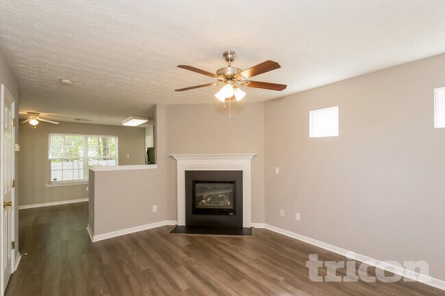 Building Photo - 130 Silver Fox Trail