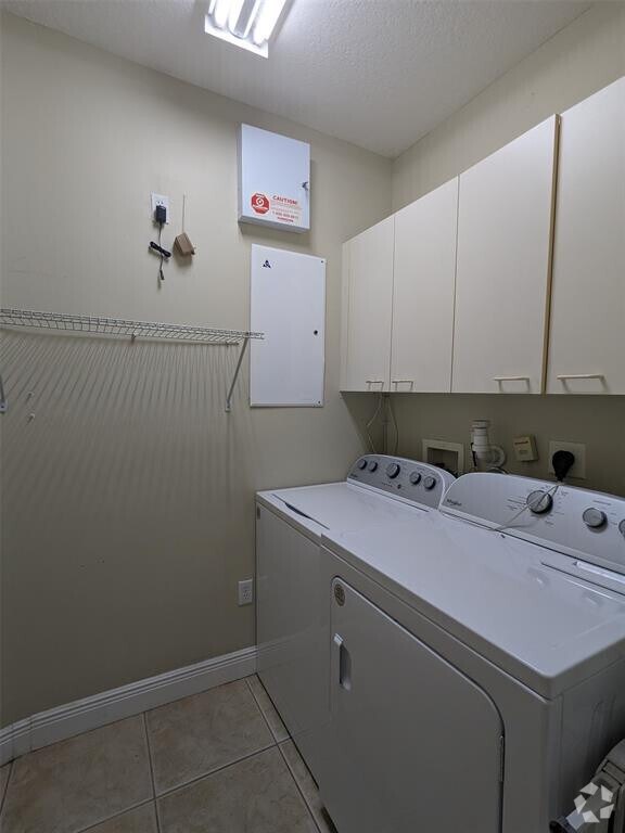 Huntington Woods Apartments for Rent with Hardwood Floors Royal Palm