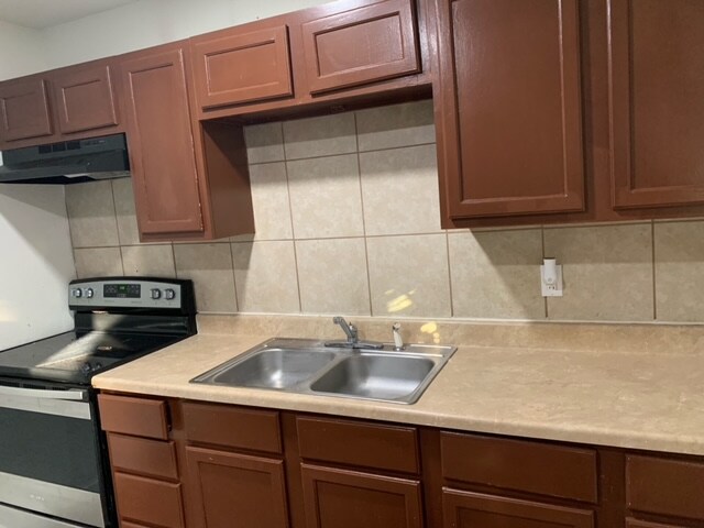 Foto del edificio - 1015 N 14th St