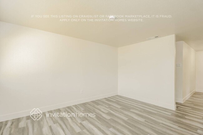Building Photo - 3014 La Rue Way