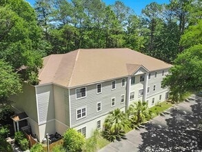 Building Photo - 6840 Blue Heron Blvd