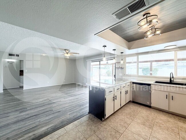 Foto del edificio - 3631 W Tulsa St