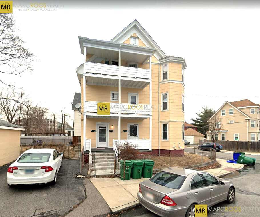 Primary Photo - 75 Lyman Ave