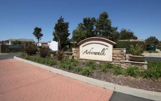 Foto del edificio - Beautiful 3-Bedroom, 2-Bath Home in Arborw...