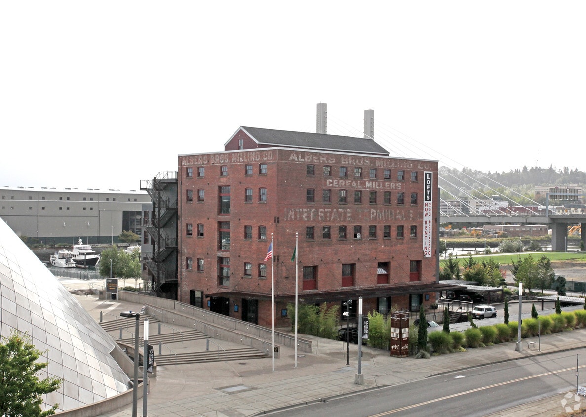 Albers Mill Lofts Apartments 1821 E Dock St WA