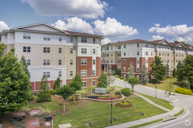 Building Photo - Campus Crossings Briarcliff