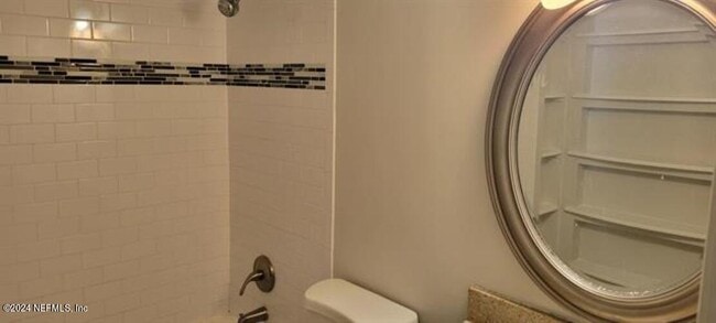 Building Photo - 600 Domenico Cir