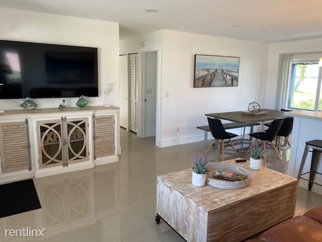 Foto del edificio - 3 br, 3 bath House - 1398 6th St