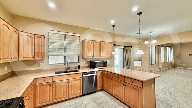 Foto del edificio - 43346 Lindgren Dr