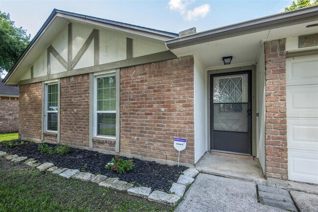 Building Photo - 2726 Virginia Colony Dr