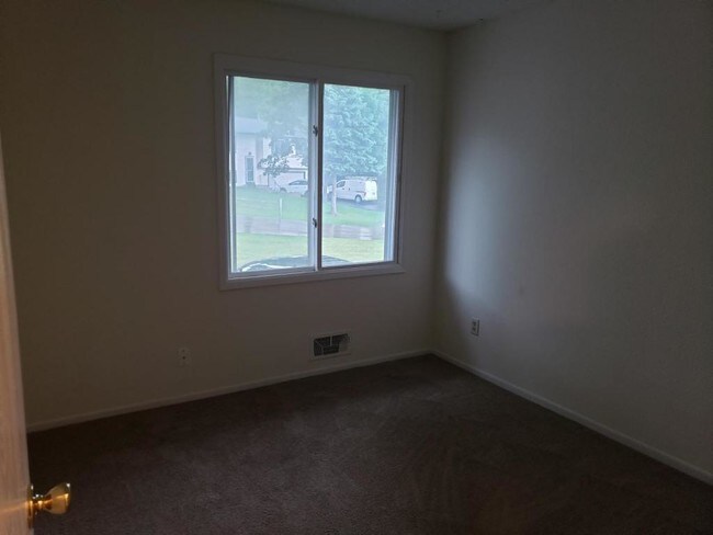 Foto del edificio - 2205 Friendship Lane
