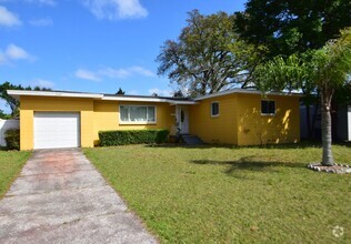 Building Photo - 3147 Cristo Ln