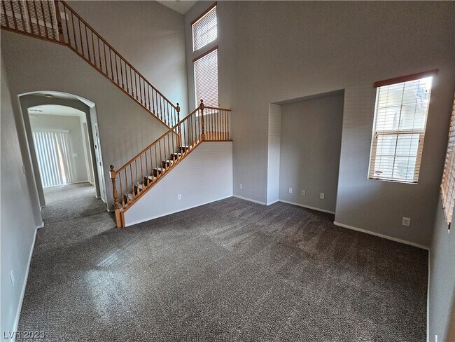 Building Photo - 10302 Bobcat Bluffs St