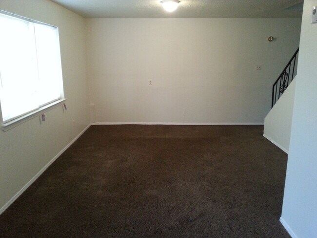 Foto del edificio - 2101 Elm St SE