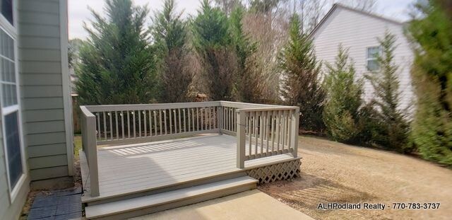 Building Photo - 194 Friars Head Dr NE