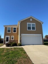 Building Photo - 4664 Willowbrook Dr