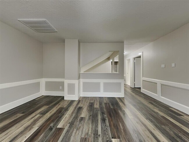 Foto del edificio - 19719 Oak Branch Ct