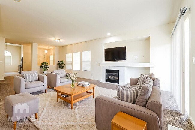 Building Photo - 5518 Spandrell Cir