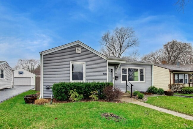 Foto del edificio - 306 N Schubert St