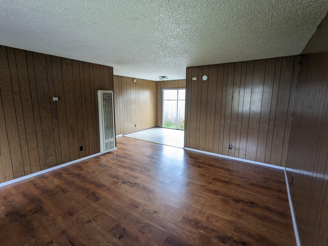 432 W Buhne St Unit 1, Eureka, CA 95501 Apartments in Eureka, CA