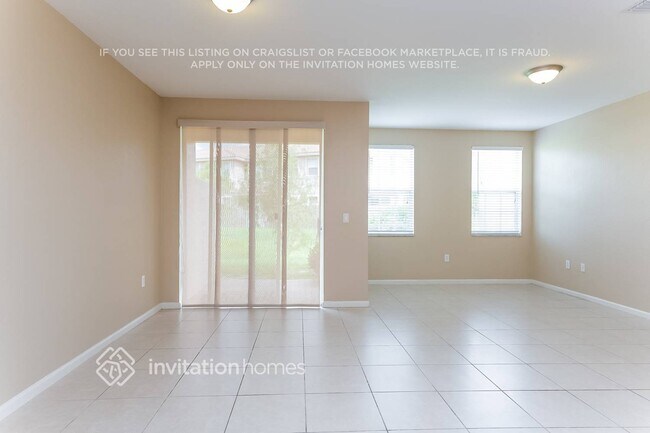 Foto del edificio - 251 Las Brisas Cir