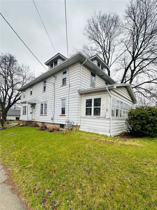 Building Photo - 511 S Lincoln Rd