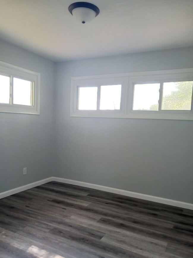 Building Photo - 3 bedroom home for rent/ St James