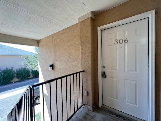Foto del edificio - 2720 Camelot Dr