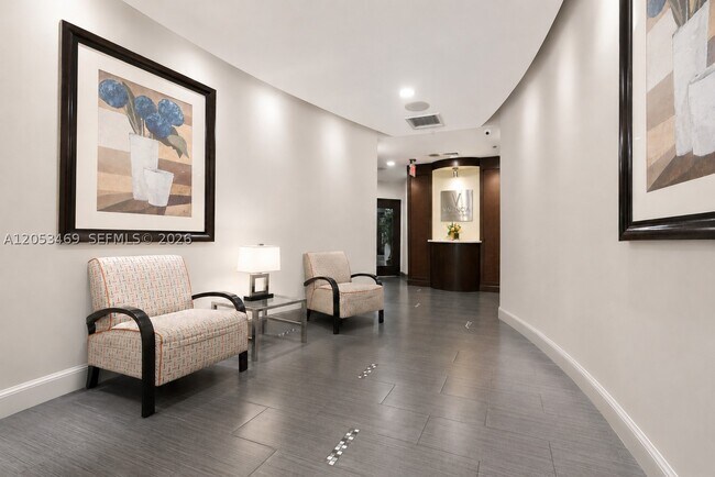 Foto del edificio - 6001 SW 70th St