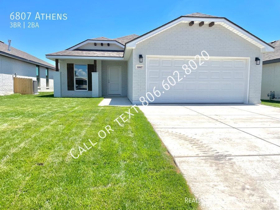 Foto principal - Beautiful 3 bed 2 bath home with turfed ba...