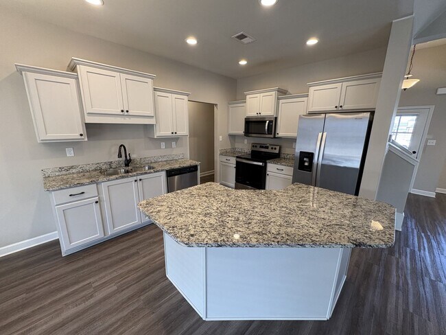 Foto del edificio - 2113 Metcalf Wy