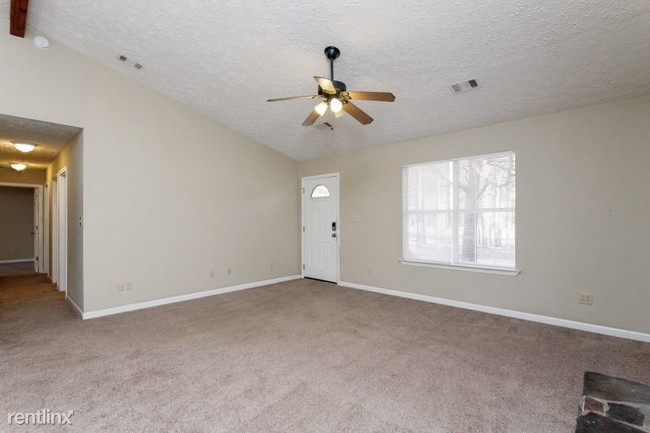 Building Photo - 3 br, 2 bath House - 8167 Crane Rd