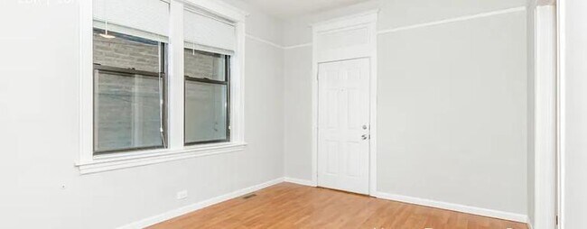 Foto del edificio - 1007 N California Ave