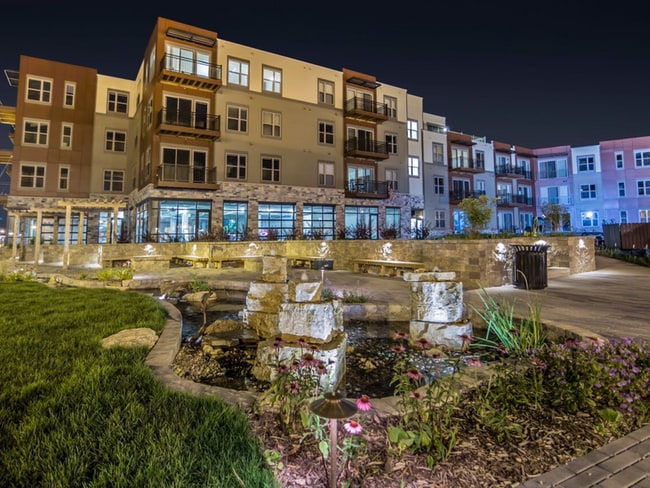 1505 Exterior - 1505 Apartments + Townhomes