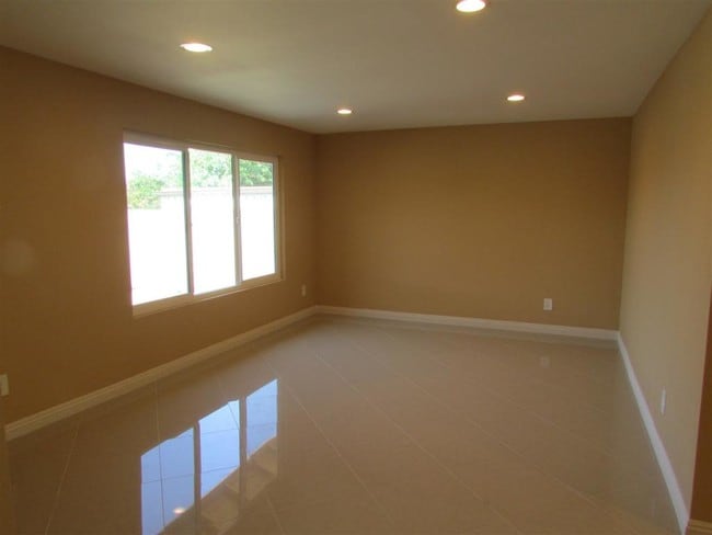 Building Photo - 8050 Columbus St