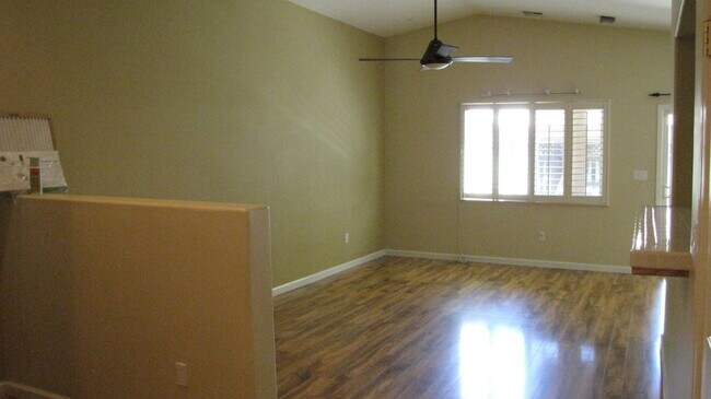 Foto del edificio - 11507 Privet Pl