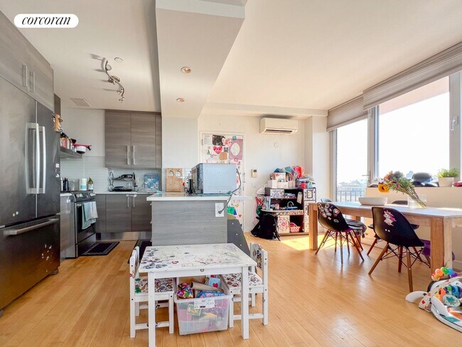 Foto del edificio - 255 1st St
