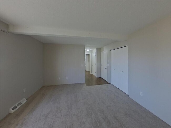 Foto del edificio - 931 Market St S